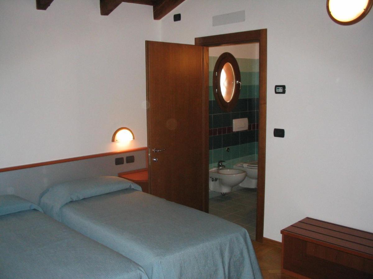 Country House Santa Maria Maddalena 부드리오 객실 사진